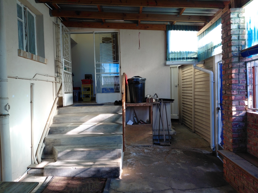 4 Bedroom Property for Sale in Windsor Park Eastern Cape